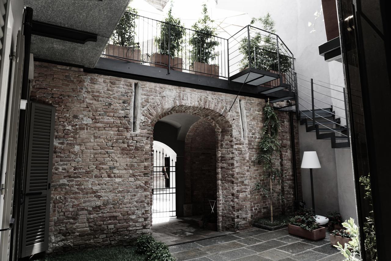La Canonica - Charming Self-Catering Apartments In Nizza Monferrato Exterior photo