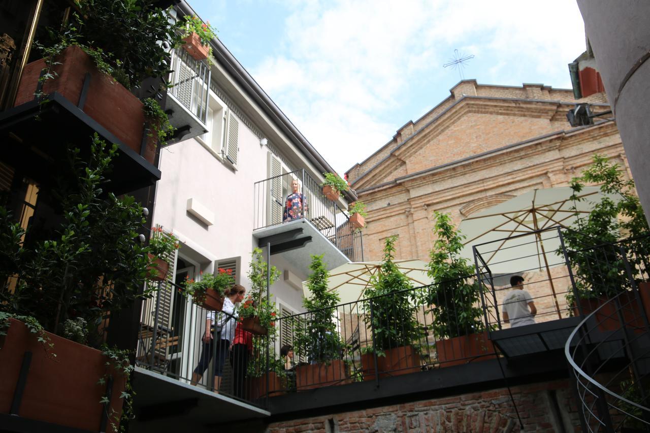 La Canonica - Charming Self-Catering Apartments In Nizza Monferrato Exterior photo