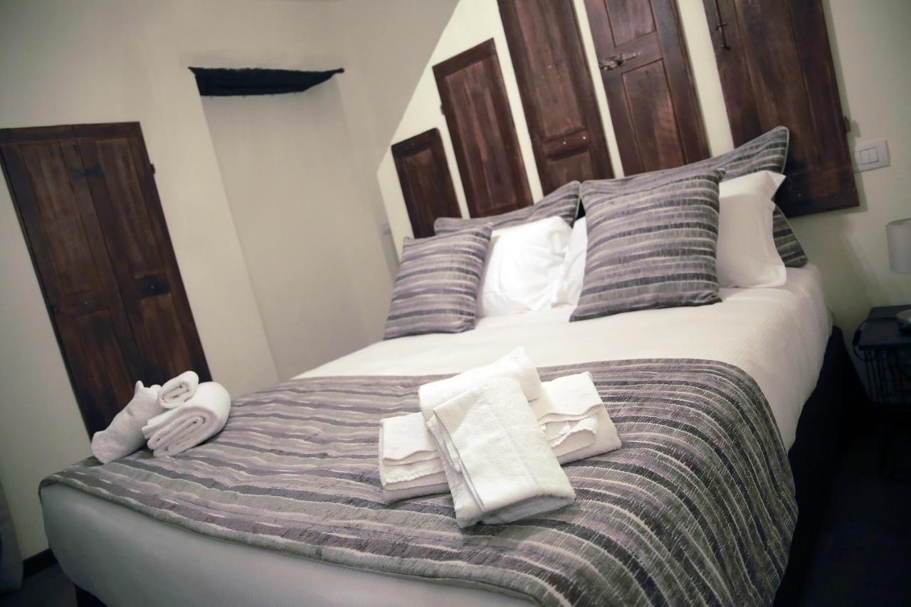 La Canonica - Charming Self-Catering Apartments In Nizza Monferrato Exterior photo