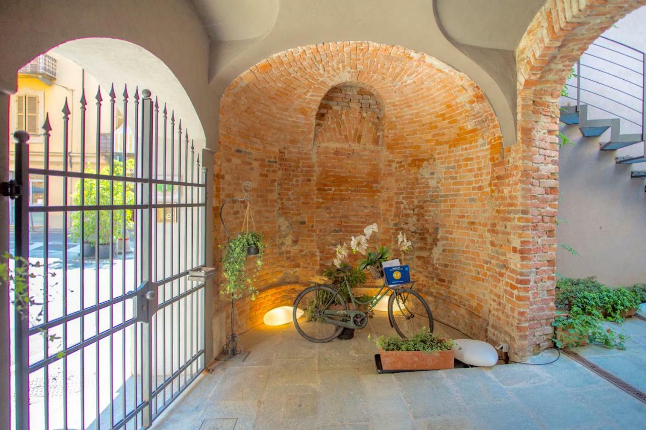 La Canonica - Charming Self-Catering Apartments In Nizza Monferrato Exterior photo