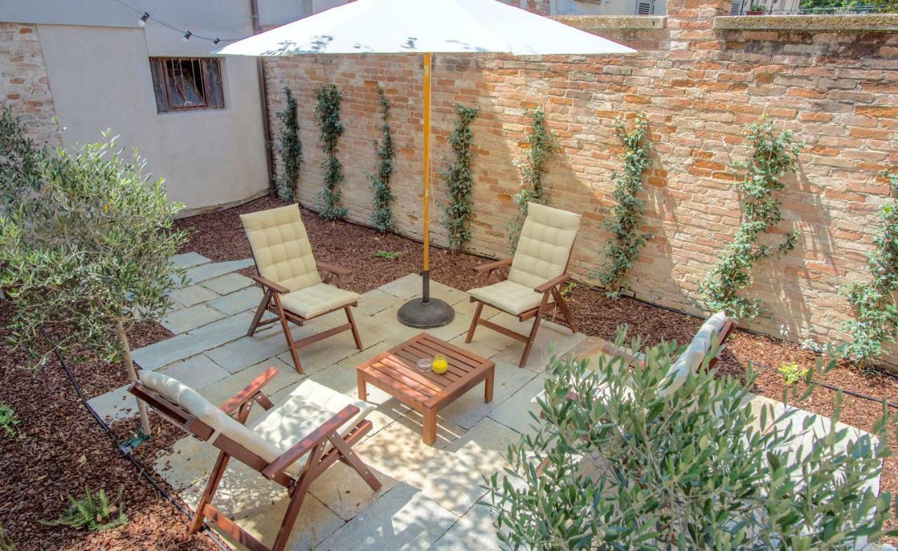 La Canonica - Charming Self-Catering Apartments In Nizza Monferrato Exterior photo