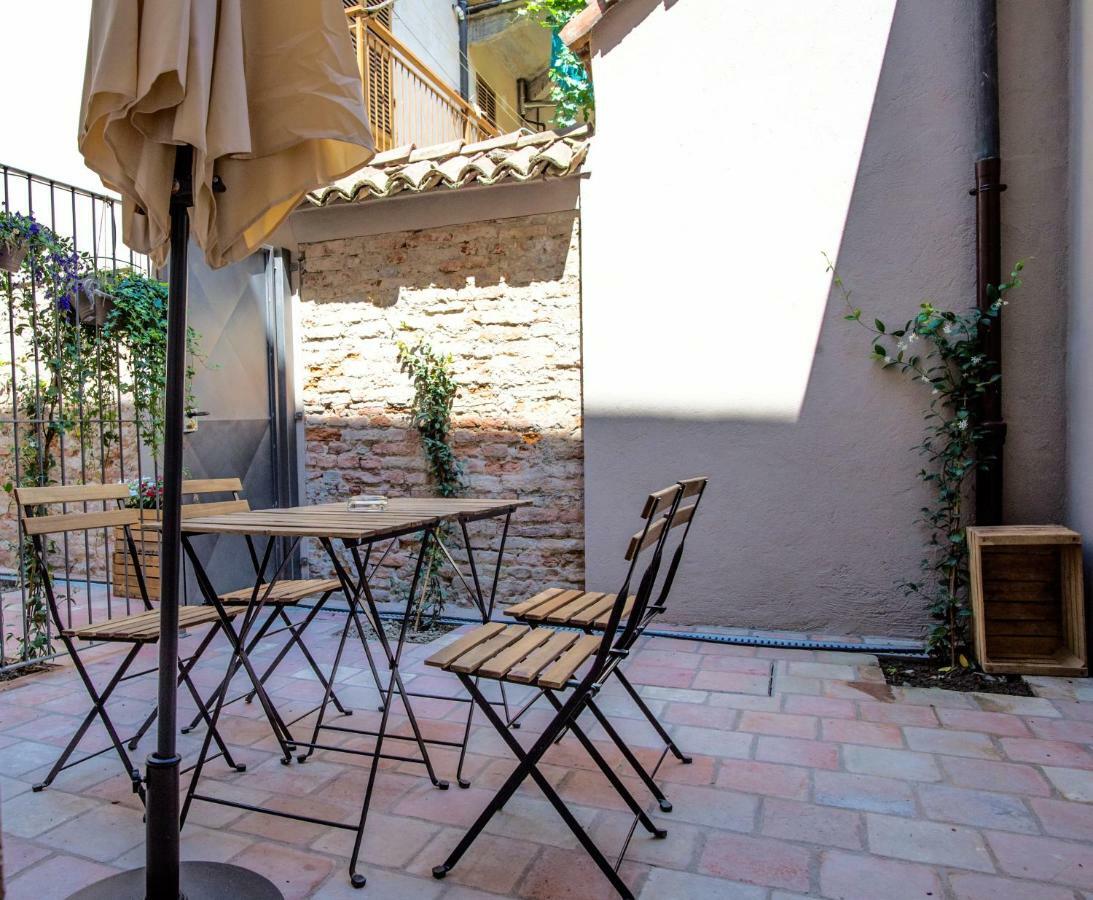 La Canonica - Charming Self-Catering Apartments In Nizza Monferrato Exterior photo